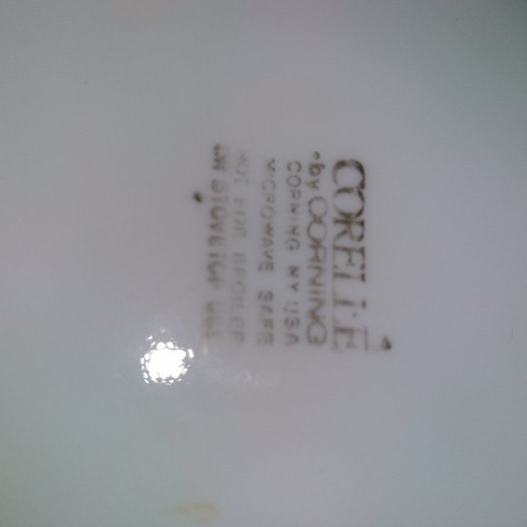 Corelle BURGUNDY ROSE PLATES 2 Dinner plates,3- dessert plates,3- side plates - Picture 5 of 5